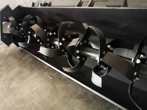 6 FT Skid Steer Rototiller Attachment – Side View
Hydraulic Rotary Tiller Cultivator for Skid Steer Loaders
Heavy-Duty Garden and Soil Tiller Attachment
507 lb Skid Steer Soil Prep Tool with 72-Inch Width
Rotary Tiller Hydraulic Drive System – Rear View