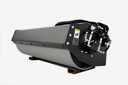 72" Skid Steer Vibratory Roller Front View

Hydraulic Vibratory Compactor Side Profile

Asphalt Compactor Roller Attachment Close-Up

Skid Steer Attachment – Heavy-Duty Compactor

SS7212 Roller – Angled Product Display