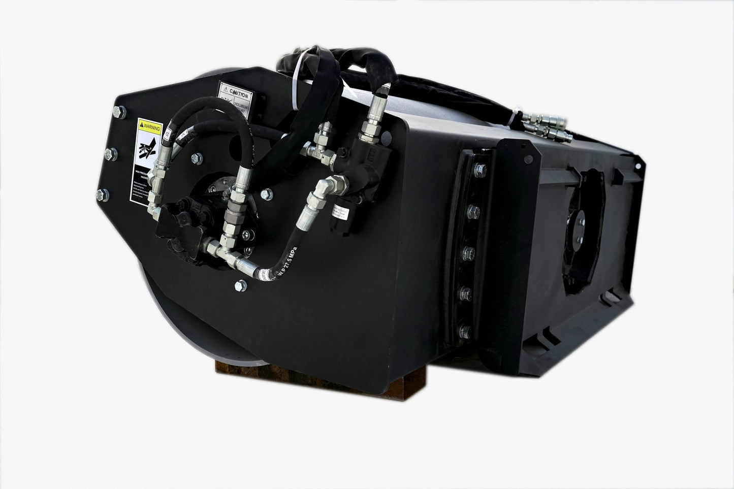 72" Skid Steer Vibratory Roller Front View

Hydraulic Vibratory Compactor Side Profile

Asphalt Compactor Roller Attachment Close-Up

Skid Steer Attachment – Heavy-Duty Compactor

SS7212 Roller – Angled Product Display