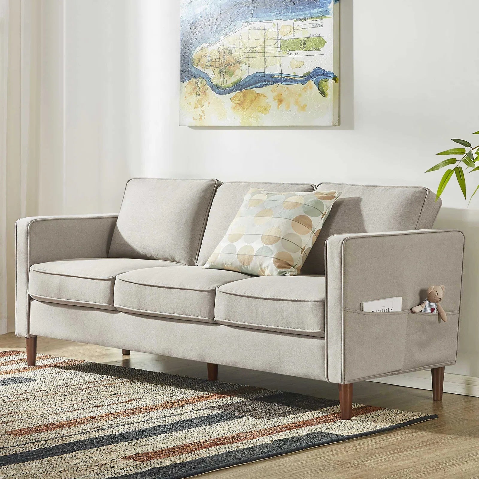 78” Modern Square Arm Couch – Front Room Setup
Dusty Blue Square Arm Sofa – Minimalist Interior
Armrest Storage Pockets on Modern Sofa – Close-Up
Side Angle of Compact 3-Seater Couch
Contemporary Sofa with Solid Wood Frame – Living Room View