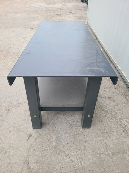 Heavy-duty steel welding table – 8 FT version
Side angle view of the 10 FT steel workbench
Industrial fabrication bench close-up
Front view showing welded leg design
Multiple steel tables in workshop setting