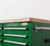 8FT Fatboy industrial tool bench with drawers and USB ports
Heavy-duty 24-drawer tool bench with stainless steel finish
Workshop organization tool bench with hardwood top
Mobile workbench with caster wheels and lockable drawers