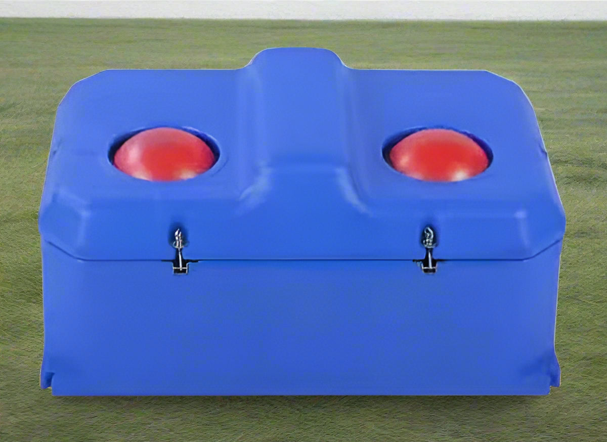 85L insulated heated livestock water tank with red caps
Winter-ready blue heated water tank with controller
Smart controller for livestock water heating system
Durable animal water tank for freezing temperatures