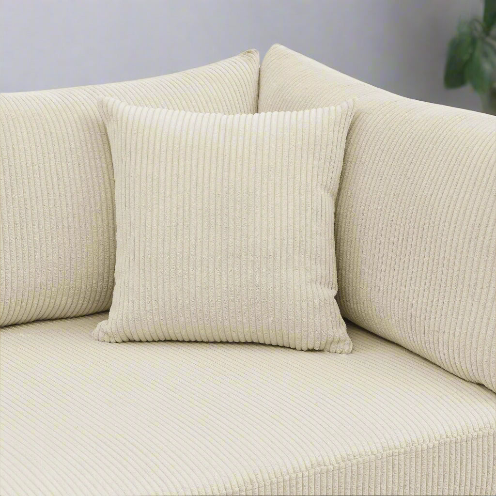 89.5” Square Arm Couch – Modern Living Room Setup
3-Seater Sofa with Toss Pillows – Front View
Upholstered Contemporary Sofa – Side Angle
Soft Plush Back Cushions – Detail Close-Up
Modern Beige Fabric Sofa – Apartment Living Room