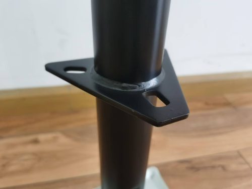 “A-frame topwind trailer jack with removable foot plate”

“Utility trailer jack with 15 inch lift and 5000 lb rating”

“Black heavy-duty topwind jack with foot for RV or cargo trailers”