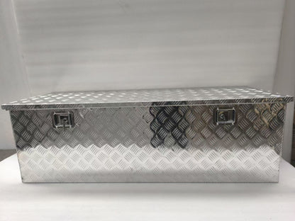 Heavy-Duty Aluminum Lockable Tool Box Open View

Lightweight Aluminum Storage Chest for Tools

Truck Bed Lockable Aluminum Tool Storage Box