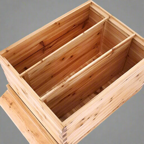Flow Hive Langstroth Bee Hive with 7 Auto Frames - Front View

Wooden Bee Hive with Honey Flow System

Auto Flow Frames for Easy Honey Extraction

Top View of 2-Layer Langstroth Bee Hive

Honey Collection from Flow Hive Auto Frames

Disassembled View of Bee Hive Kit Components

Wooden Hive Box with Automatic Frames

Honey Frame Close-Up for Flow Extraction