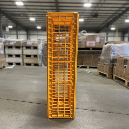 Ventilated mesh-sided plastic animal transport cage for poultry and rabbits