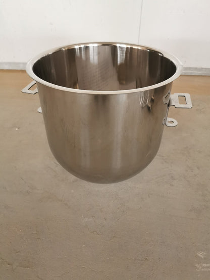 15 QT commercial dough mixer on stainless steel counter

Stainless steel mixing bowl with guard closed

Front view of food-grade commercial mixer with attachments

Dough hook installed on industrial kitchen mixer