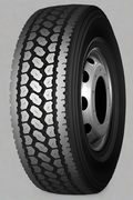 Zwart truck tire with deep tread for long haul