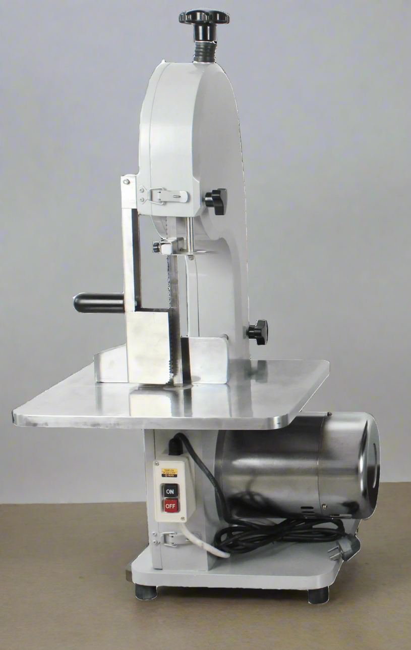 750W Commercial Stainless Steel Meat & Bone Saw – Front View
Cutting pork and ribs with BR0741 Meat Saw
Adjustable cutting thickness workbench with measurement scale
Stainless blade and food-safe housing details