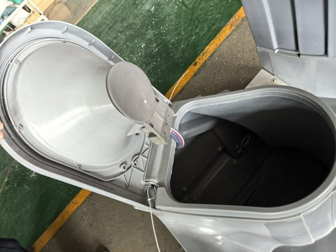 “Deluxe outdoor portable toilet with built-in sink”

“390L waste tank portable toilet for job sites and events”

“Portable flush toilet with handwashing station”

“Full-seat porta potty with sink and ventilation panel”