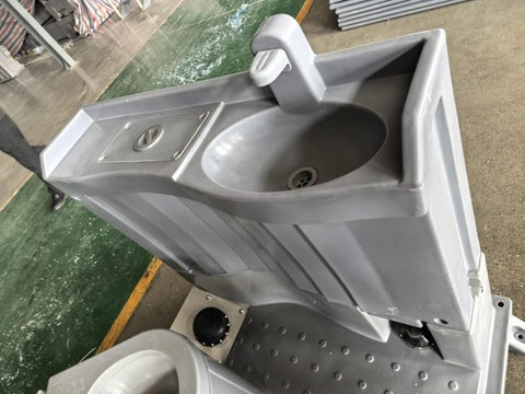 “Deluxe outdoor portable toilet with built-in sink”

“390L waste tank portable toilet for job sites and events”

“Portable flush toilet with handwashing station”

“Full-seat porta potty with sink and ventilation panel”