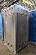 “Deluxe outdoor portable toilet with built-in sink”

“390L waste tank portable toilet for job sites and events”

“Portable flush toilet with handwashing station”

“Full-seat porta potty with sink and ventilation panel”
