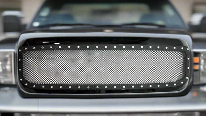 Black rivet mesh grille installed on Ford F-250
Side view of FDGRL48 grille finish and build
Close-up of stainless steel mesh and rivets
Black powder-coated grille laid flat
Packaging and grille kit contents