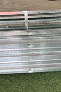 Galvanized Rectangle Raised Garden Bed for Outdoor Growing

Rust-Resistant Metal Planter Box for Vegetables and Herbs

Durable Outdoor Garden Bed for Backyard Gardening
