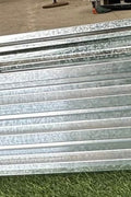 Galvanized Rectangle Raised Garden Bed for Outdoor Growing

Rust-Resistant Metal Planter Box for Vegetables and Herbs

Durable Outdoor Garden Bed for Backyard Gardening