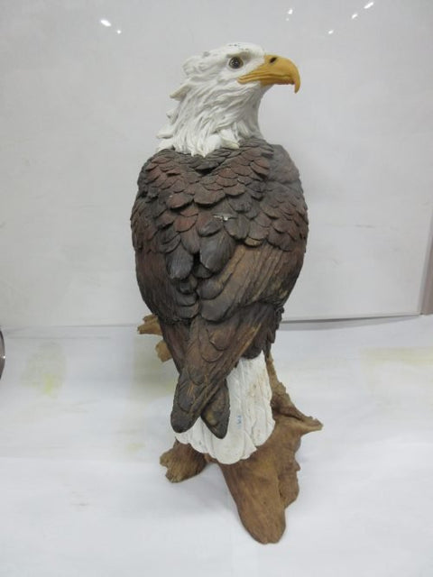 Resin eagle statue for garden and indoor display – lifelike design
Hand-painted patriotic eagle sculpture with durable resin
Majestic outdoor bird décor – eagle statue for yard or patio