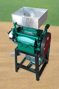 Heavy-duty grain milling machine with hopper and roller
Industrial grain roller for feed and brewing use
750 lbs/hour grain processing equipment with green body
Grain flattener roller mill with durable steel construction