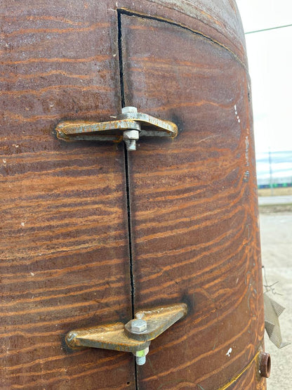 “7.5 ft tall steel garbage incinerator with vent stack”

“Industrial burn drum with hinged loading door”

“outdoor incinerator barrel for yard waste and brush”

“heavy-duty steel burn barrel for farm or construction”

“pre-weathered rust-patina waste disposal drum”

