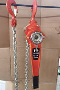 Heavy-duty come along chain ratchet hoist with orange hooks
Manual lifting chain hoist – 1.5-ton, 3-ton, 6-ton capacity
Steel chain ratchet hoist for industrial use
Workshop ratchet hoist with safety swivel hooks
Manual come along hoist with hardened steel chain