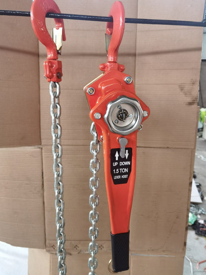 Heavy-duty come along chain ratchet hoist with orange hooks
Manual lifting chain hoist – 1.5-ton, 3-ton, 6-ton capacity
Steel chain ratchet hoist for industrial use
Workshop ratchet hoist with safety swivel hooks
Manual come along hoist with hardened steel chain