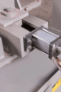 PX12840S Band Saw in Use – Hydraulic Metal Cutting