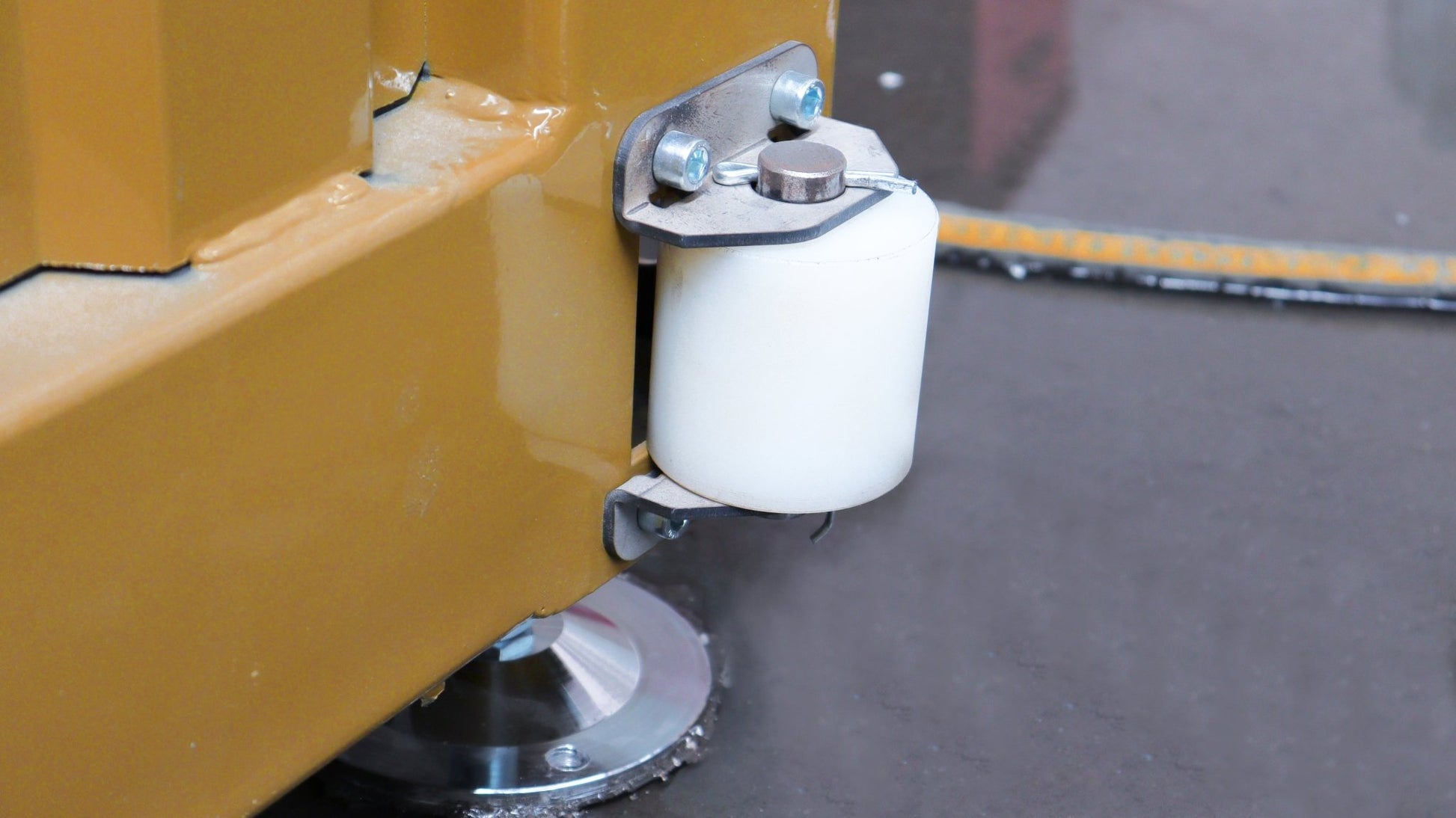 “Modern 20ft sea container pool in backyard with filtration system”

“Indoor 40ft shipping container swimming pool with viewing glass”

“Above-ground modular pool built from repurposed shipping container”