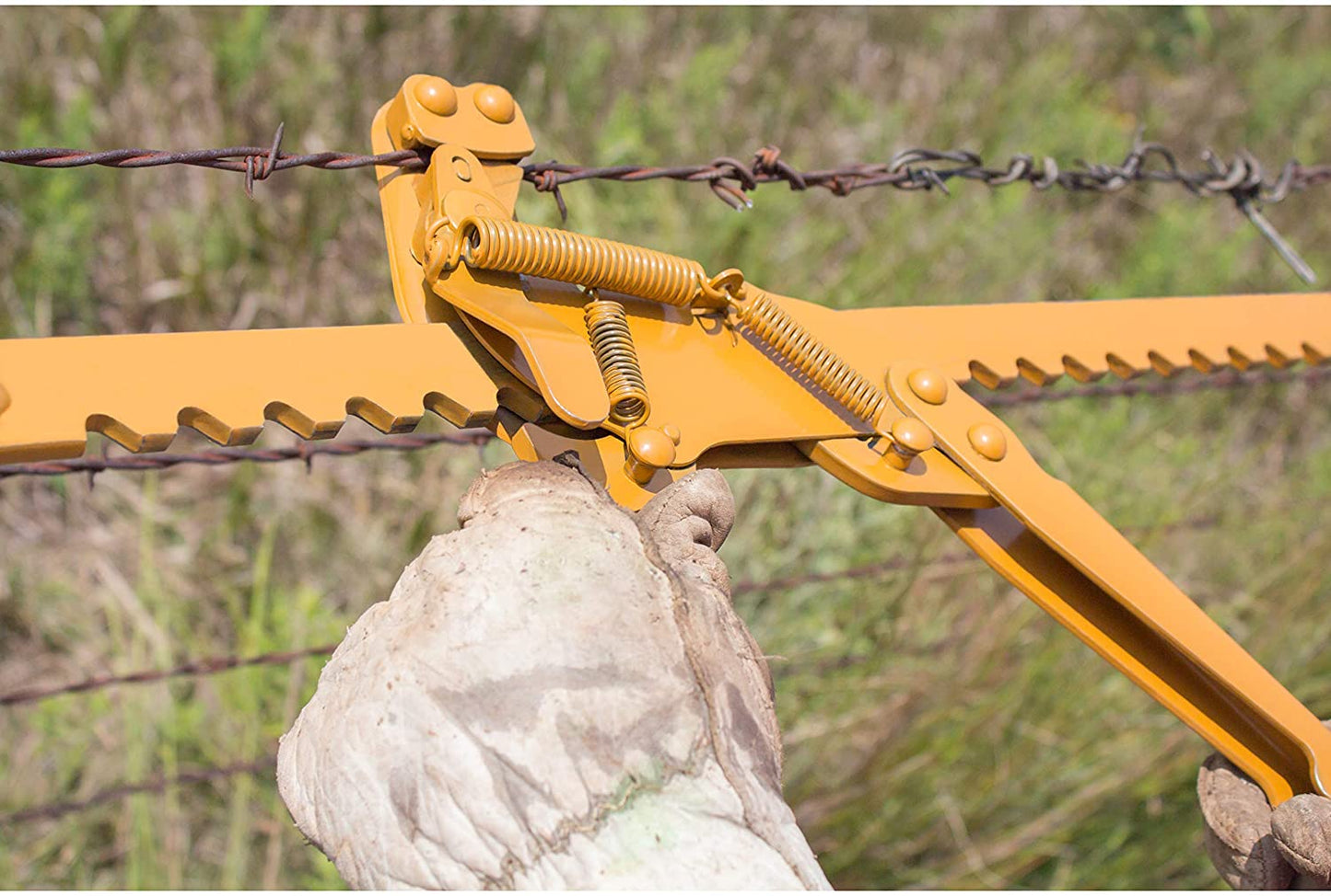 New Lainsan 405 Fence Puller Stretcher & Splicer – Heavy - Duty Wire Tensioning Tool 521FPS - with | Sold by Uncle Wiener's Wholesale