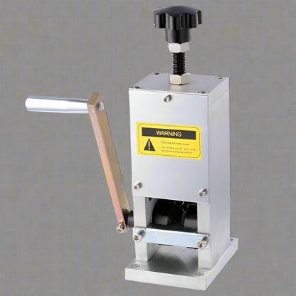 “Manual copper wire stripping machine – hand crank view”

“MWS25 wire stripper with included tools”

“Aluminum wire stripping tool for 1.5–25mm wires”

“Portable scrap wire stripper mounted on bench”