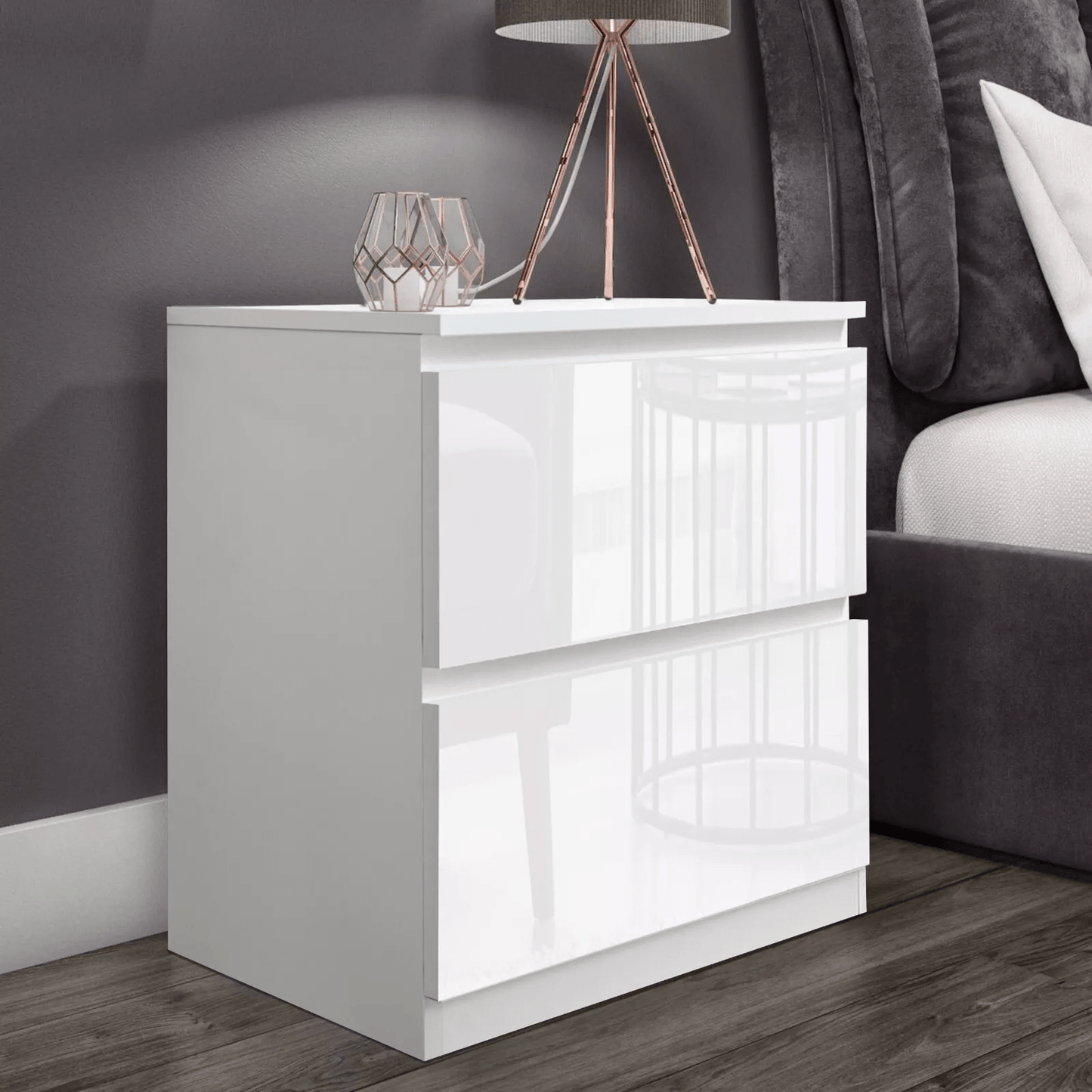 “White high gloss 2-drawer bedroom dresser”

“Black modern drawer chest with glossy finish”

“Modern white storage cabinet in bedroom setting”

“High gloss 8-drawer dresser for large storage”

“Contemporary white and black dressers for bedrooms”

