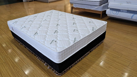 Night Star Pocket Coil Mattress - front angle view

Breathable edge mattress with medium firm feel

Close-up of quilted linen fabric mattress top

Innerspring mattress side profile on wood floor

Rolled mattress for delivery and setup