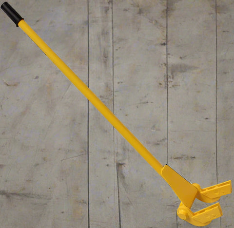 41-inch yellow pallet buster bar with pivot head and rubber grip
Heavy-duty pallet dismantling tool for reclaiming wood projects
Deck board and pallet removal tool with ergonomic handle