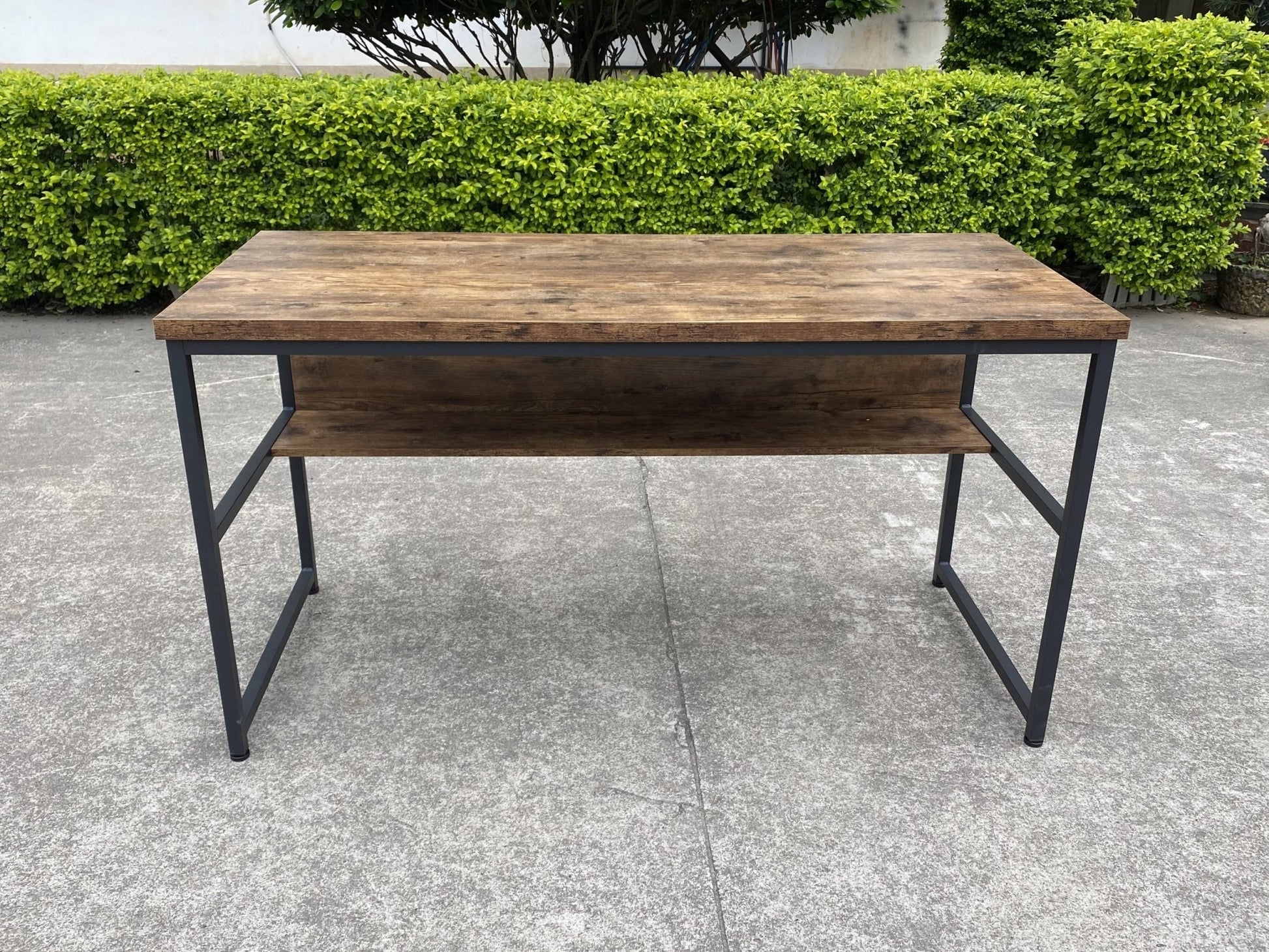 Rustic industrial desk with metal frame

55 inch waterproof desk with storage shelf

TLCD04 office workstation setup

Side view of heavy-duty computer desk

Desk for home office or gaming with built-in shelf