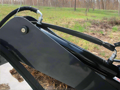 Brush cutter mounted on skid steer cutting tall brush
Side view of articulating brush cutter head
In-cab control system of ABC13125A
Brush cutter swinging at 90° angle
Vertical trimming with brush cutter attachment
ABC13125A brush cutter cutting roadside brush
Skid steer brush cutter extended for bank mowing
