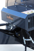 Brush cutter mounted on skid steer cutting tall brush
Side view of articulating brush cutter head
In-cab control system of ABC13125A
Brush cutter swinging at 90° angle
Vertical trimming with brush cutter attachment
ABC13125A brush cutter cutting roadside brush
Skid steer brush cutter extended for bank mowing