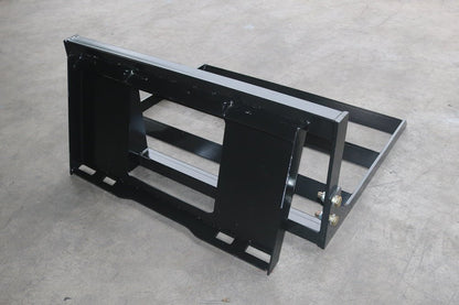 Skid Steer Leveling Bar Attachment front view
LB1120 grading bar on concrete surface
Top-down view of driveway leveler skid steer attachment
Close-up of welded leveling blades and steel frame