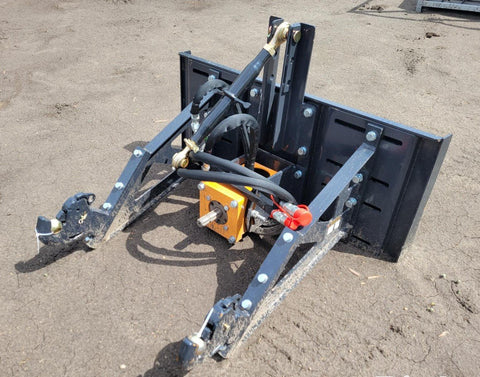 Skid steer with PHA1502C PTO adapter mounted
Close-up of hydraulic 3-point PTO adapter connection
Adjustable width 3-point hitch arms
Rear view of PTO output shaft on PHA1502C