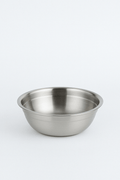 7-inch stainless steel mixing bowl with non-slip base
10-inch stainless steel prep bowl on white background
Side-by-side comparison of 7" and 10" food-grade bowls
Close-up view of rubber base for added grip