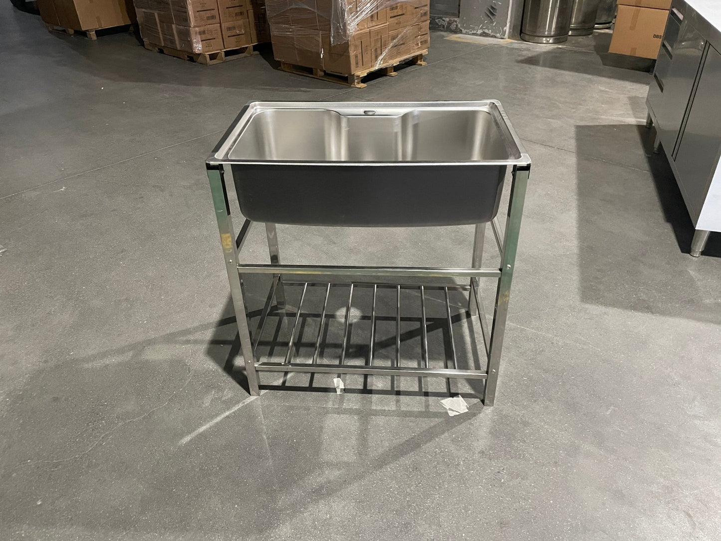 Stainless steel wall-mounted hand wash sink front view

Food-safe hygiene hand washing station with drain

Commercial kitchen hand wash sink in stainless steel

Compact wall-mounted sink for food prep area

