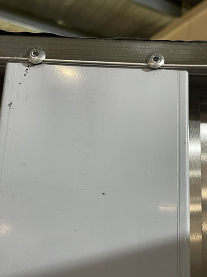 Stainless steel rolling work table with locking wheels – front view

48-inch stainless steel prep station with under-shelf and casters

72-inch commercial kitchen table with wheels – side angle

Mobile food service prep table with heavy-duty design

Industrial stainless table in warehouse environment