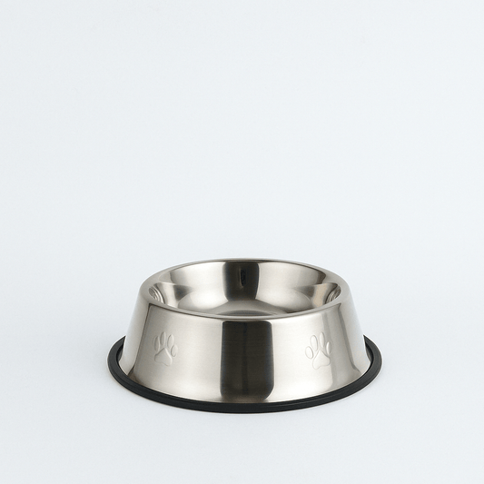 Stainless steel pet bowl with anti-slip base
7" dog food bowl on white background
Side-by-side stainless steel bowls for cats and dogs