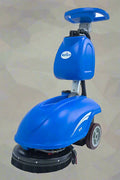 Commercial blue walk-behind floor scrubber cleaner full view

Floor cleaning machine with large water tanks and vacuum motor

Ergonomic industrial floor scrubber with 450mm disk brush

Side view of walk-behind floor scrubber for schools and facilities

Rear water tank and handle view of commercial scrubber