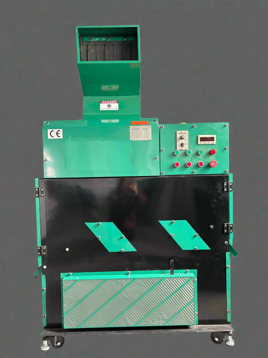 “GM-S05 copper wire granulator machine”

“GM-S08 heavy-duty wire chopper for scrap recycling”

“Copper wire stripping and separation equipment”

“Wire processing machine with blade set and accessories”