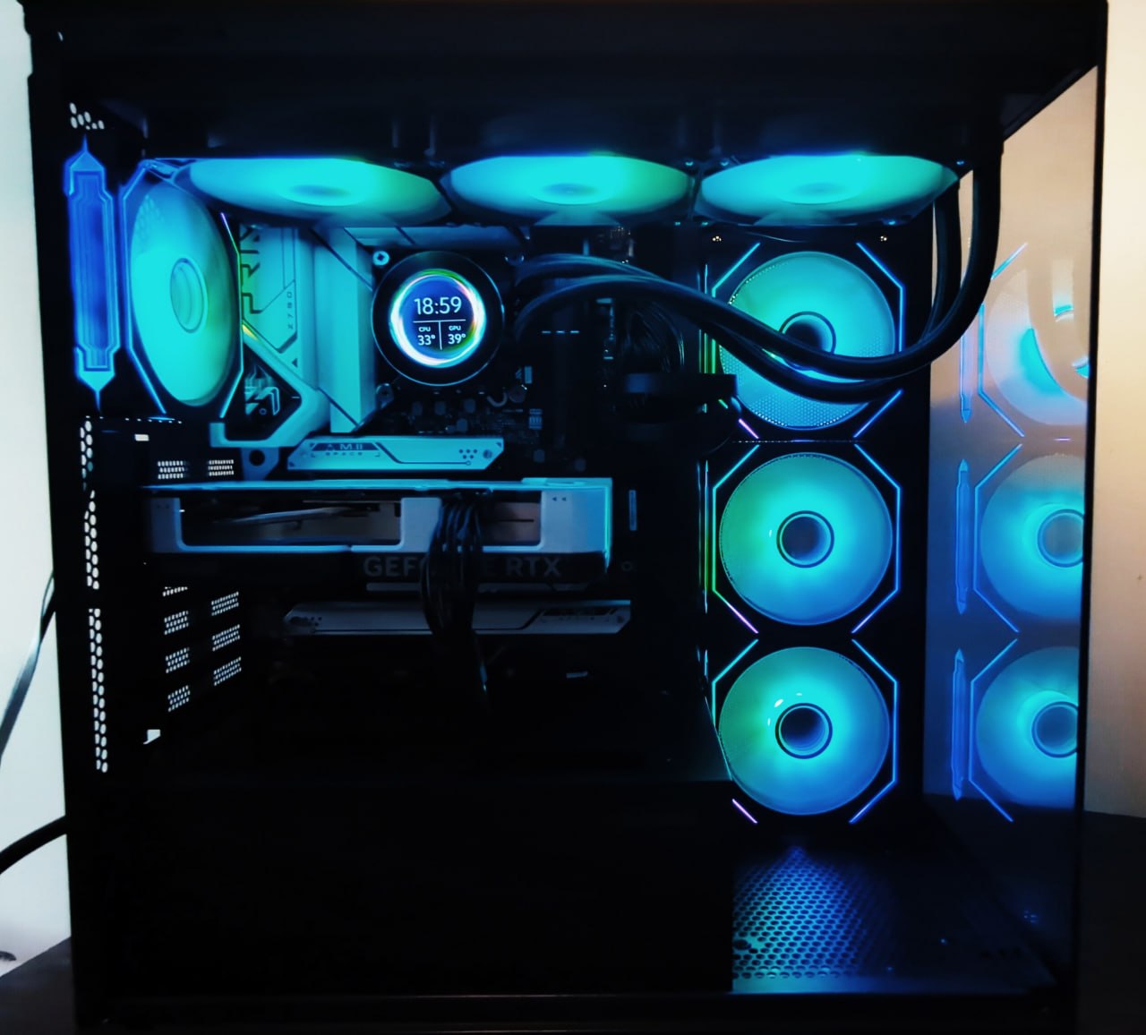 WienerWorks Gamer 406 Custom PC i7-14700F RTX 4060 16GB DDR5 1TB NVMe