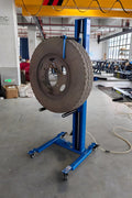 Pneumatic wheel lift blue with tire holder

TTL90130 portable tire handler side view

Pneumatic tire lift for shop use, 200 lb capacity
