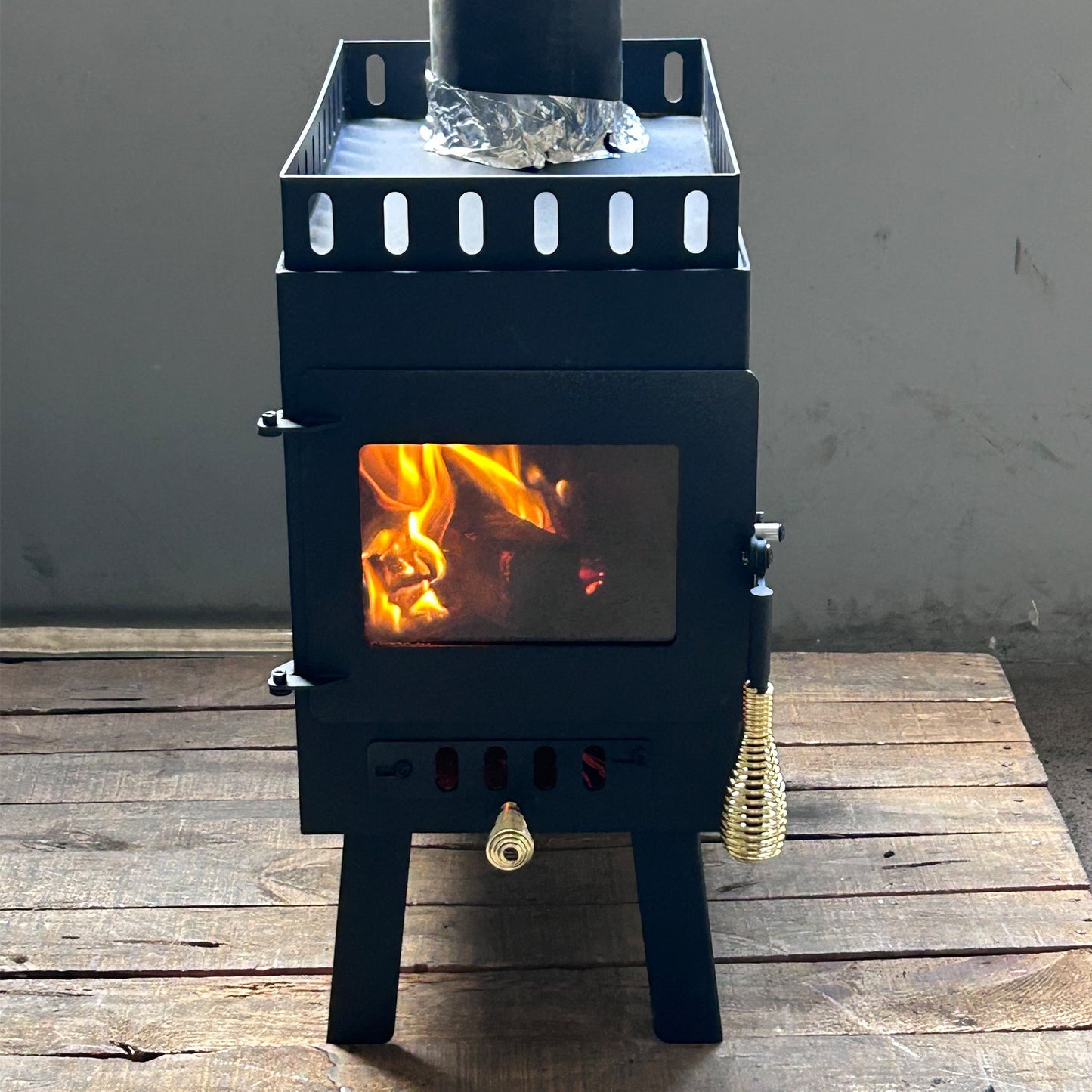 Portable Wood Stove – Modern Tiny Sauna Stove with 2" Rock Lip, Steel Wood Heater for Sauna Tents & Outdoor Heating RS01 - with | Sold by Uncle Wiener's Wholesale