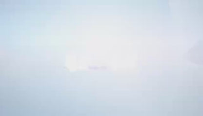 Fully enclosed ride-on industrial floor sweeper in green
Electric road sweeper with 200L tank and enclosed cabin
Commercial cleaning machine for streets and factories
High-capacity ride-on floor sweeper with water tank