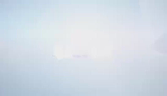 Fully enclosed ride-on industrial floor sweeper in green
Electric road sweeper with 200L tank and enclosed cabin
Commercial cleaning machine for streets and factories
High-capacity ride-on floor sweeper with water tank