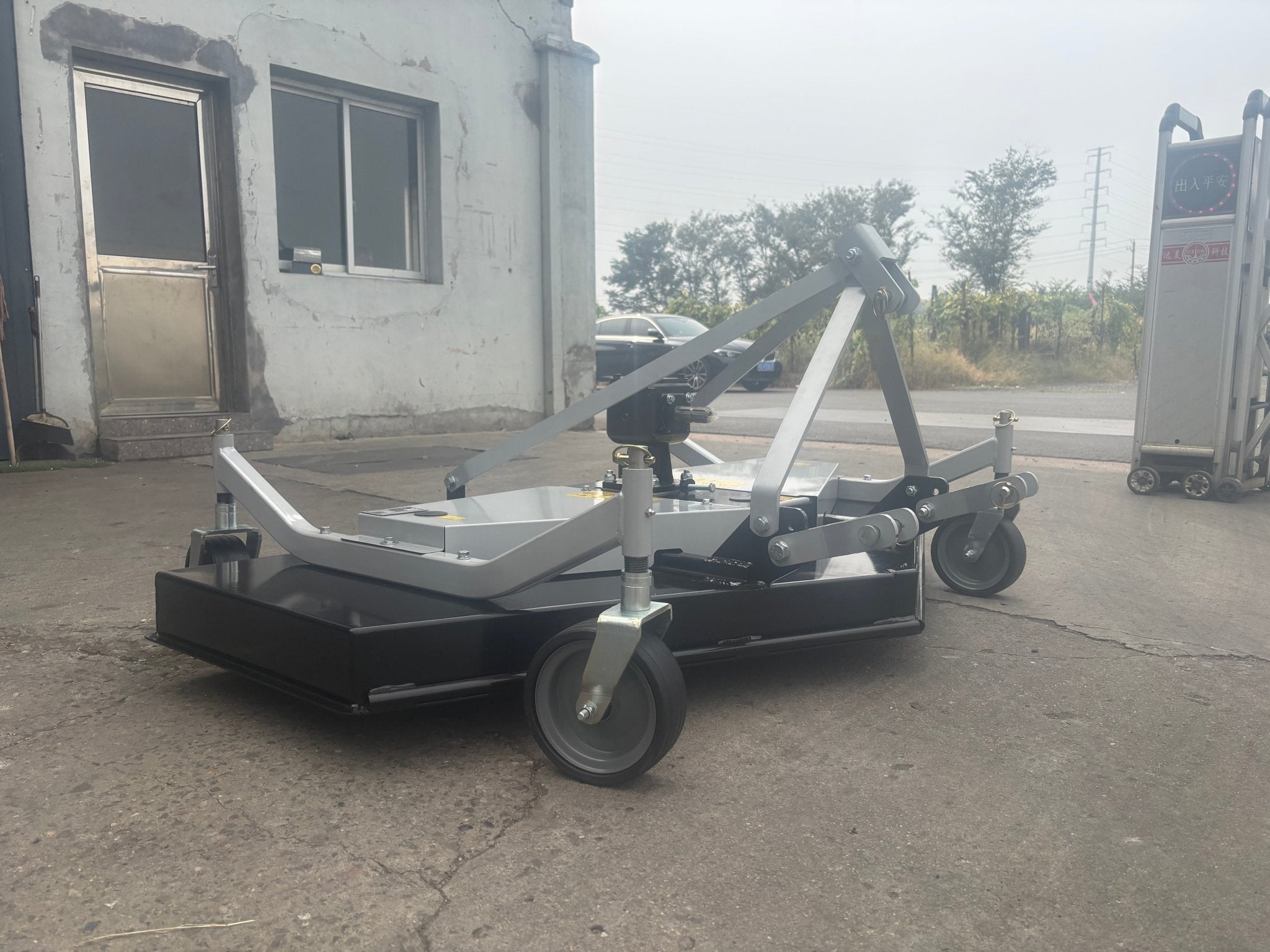 Rear Mount Flail Mower Medium Duty for Tractor 47 to 71 Inch Cutting Width FM Series - with 47